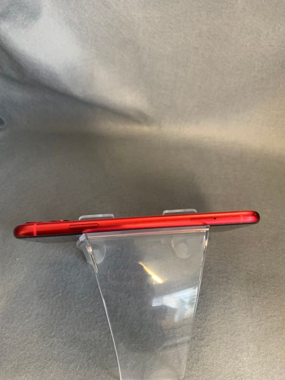 ���ʡ������ǡ�SIM�ե꡼��iPhone11 64GB ��åɿ�