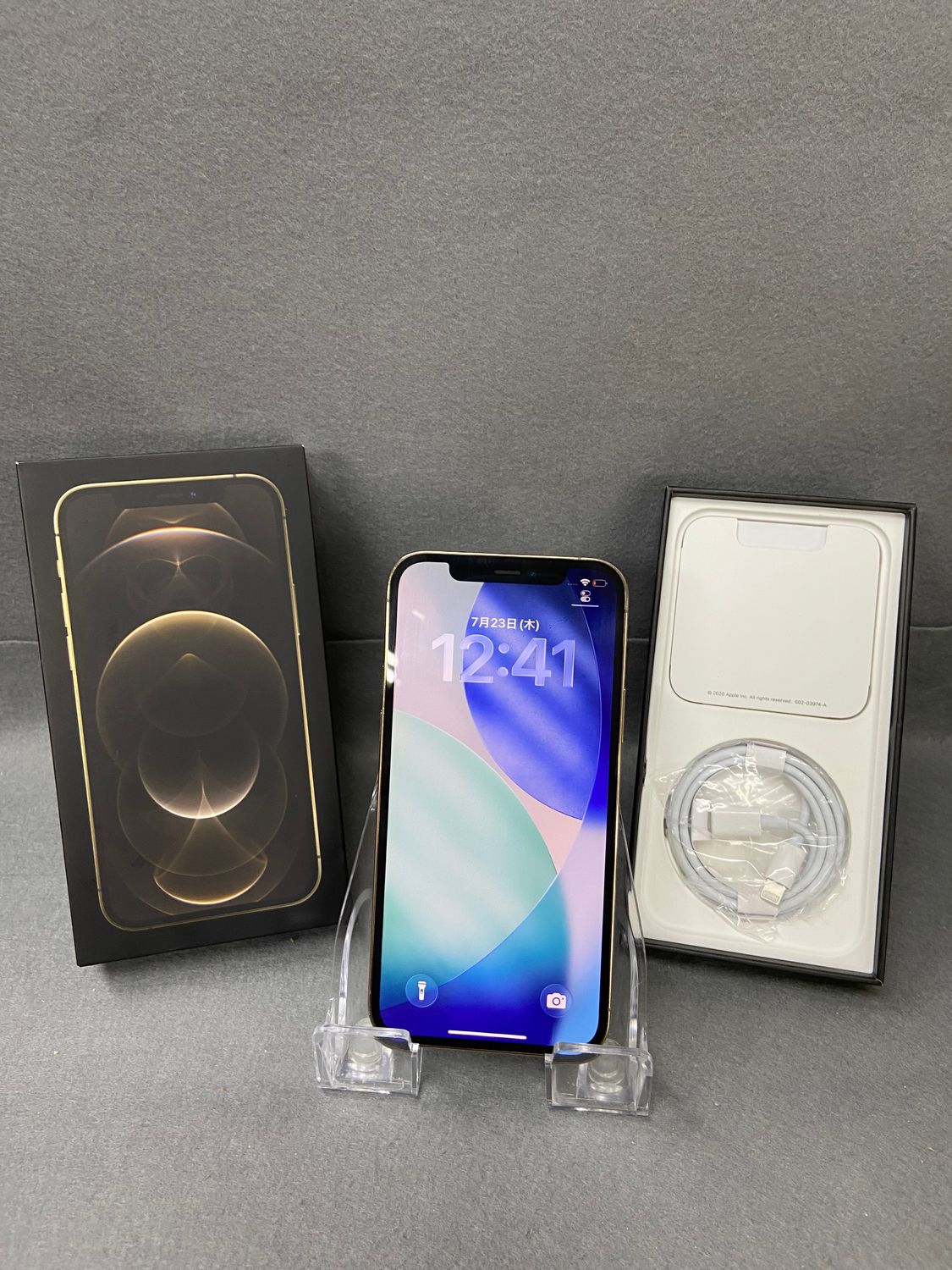 ムスビー｜美品 国内版 SIMフリー iPhone12 Pro 128GB ゴールド色