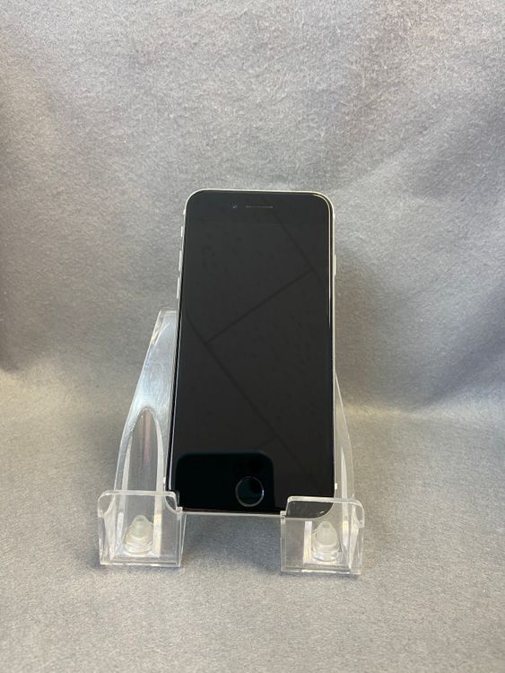 ���ʡ������ǡ�SIM�ե꡼��iPhoneSE����2�塡 64GB���ۥ磻�ȿ�