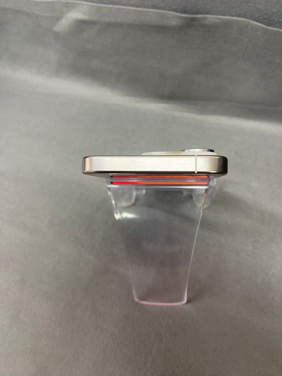 ����̤���ѡ� ������ SIM�ե꡼iPhone15 Pro 256GB �ۥ磻�ȥ����˥��࿧