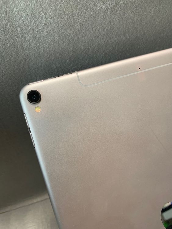  SIMե꡼ iPad Pro 10.5 256GB Wi-Fi + Cellular