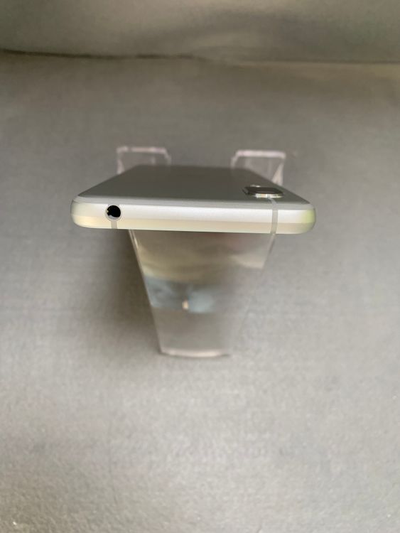 Ķ  SIMե꡼ AQUOS sense3 basic 32GB С