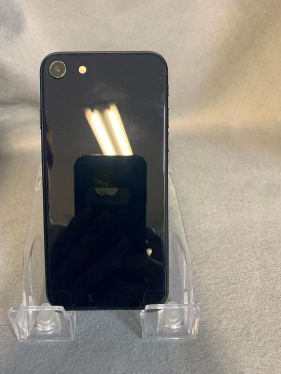 ���ʡ������ǡ�SIM�ե꡼��iPhoneSE �軰���� 64GB �ߥåȥ饤�ȿ�