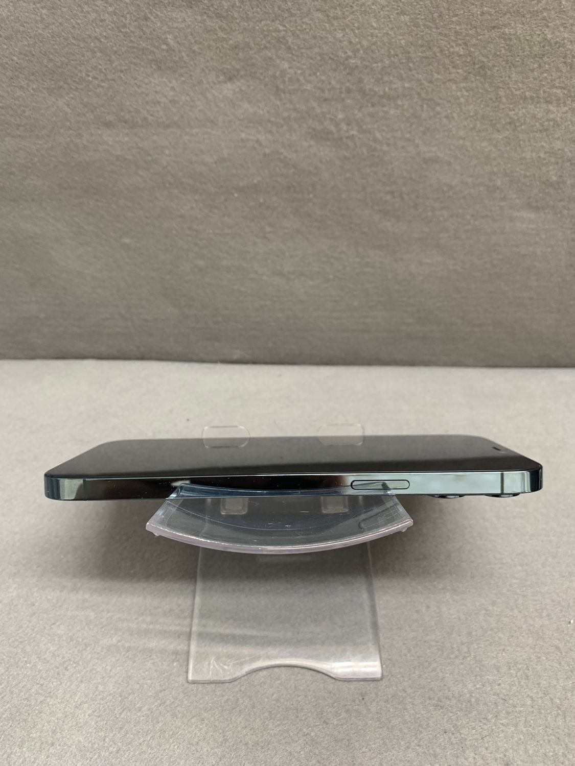ムスビー｜美品 国内版 SIMフリー iPhone12 Pro Max 256GB