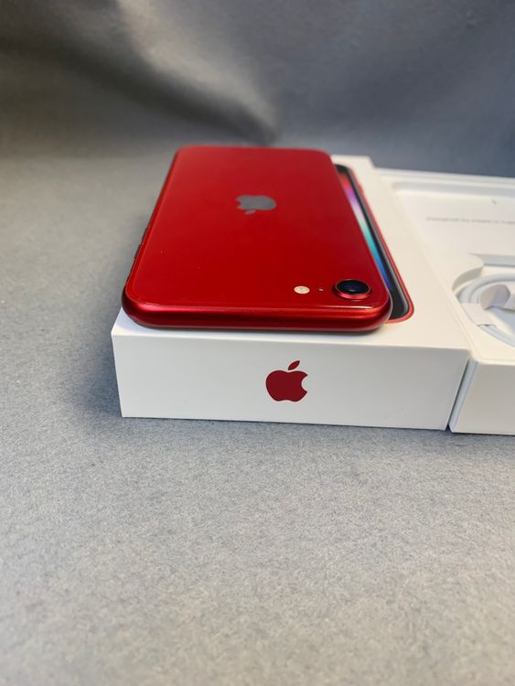 ���ʡ������ǡ�SIM�ե꡼��iPhoneSE �軰���� 64GB ��åɿ�