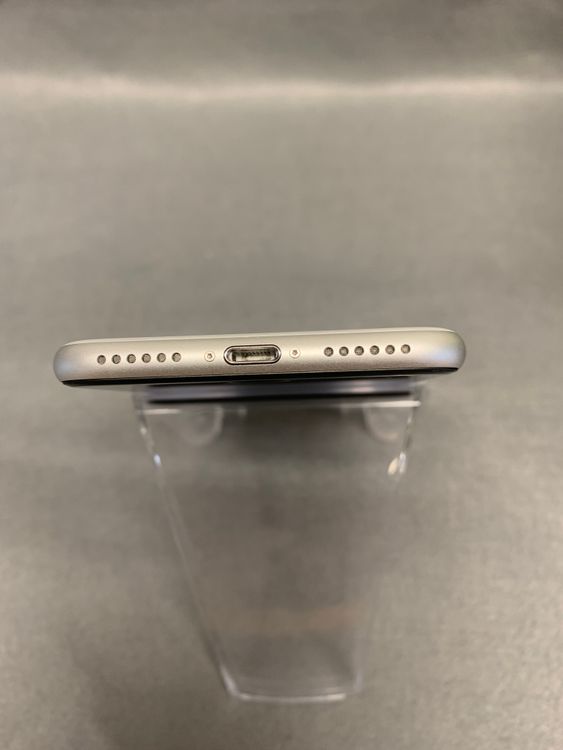 Ķ���ʡ������ǡ�SIM�ե꡼��iPhoneSE��2���� 128GB �ۥ磻�ȿ�