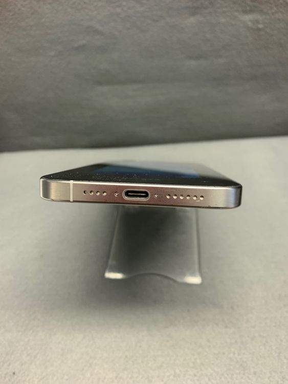 ���ʡ������� SIM�ե꡼��iPhone15 Pro Max 256GB �ۥ磻�ȥ����˥��࿧