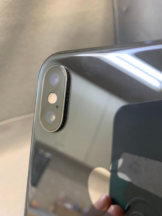 ���ʡ������ǡ�SIM�ե꡼��iPhone��XR��64GB �֥�å���