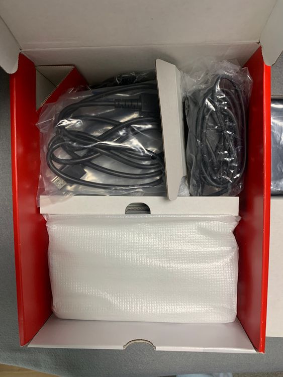 Ķ Nintendo Switch (ͭELǥ) ۥ磻ȿ