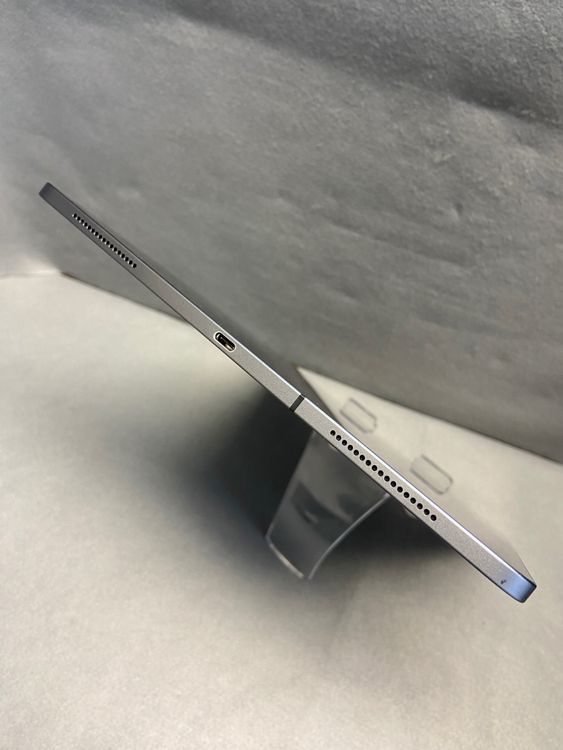 ���� iPad Pro 12.9����� ��3���� 256GB Wi-Fi�� ���ڡ������졼��