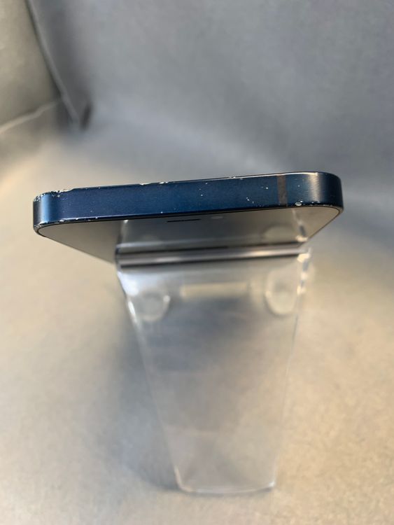 ����ʡ������ǡ�SIM�ե꡼��iPhone12��128GB �֥롼��