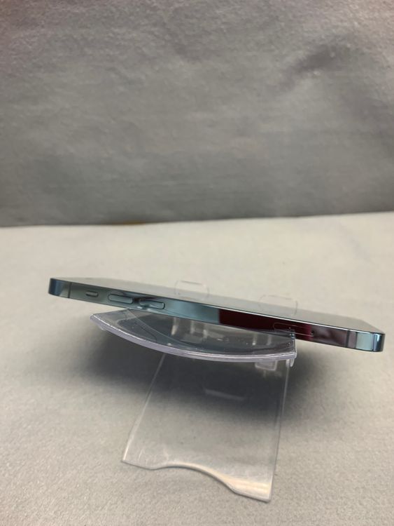 ���� ������ SIM�ե꡼ iPhone12 Pro 256GB �ѥ��ե��å��֥롼��