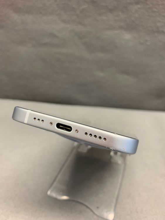 ���ʡ������ǡ�SIM�ե꡼��iPhone15 128GB �֥롼��