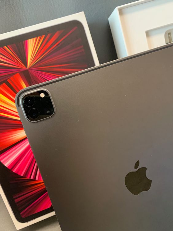   iPad Pro 11 3 256GB Wi-Fi ڡ졼