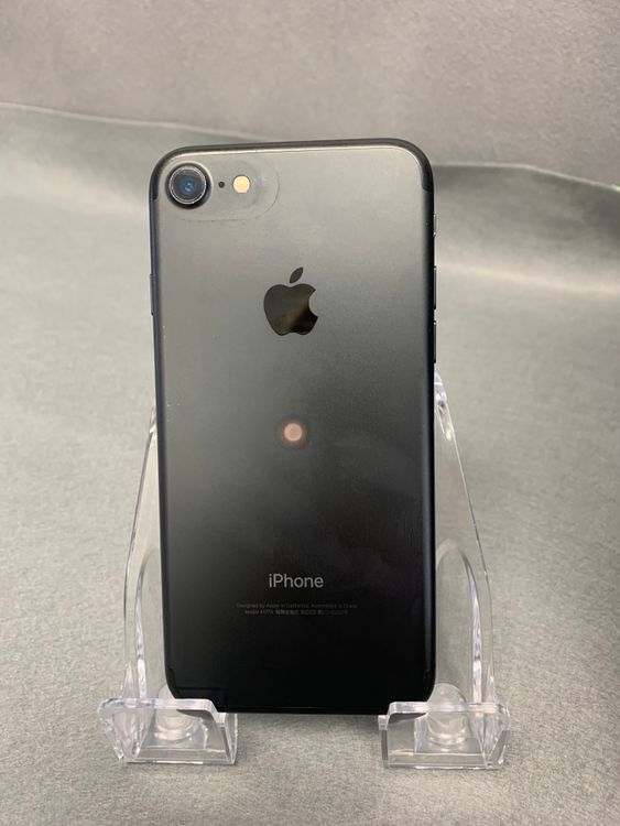 ���ʡ������ǡ�SIM�ե꡼��iPhone����128GB���֥�å���