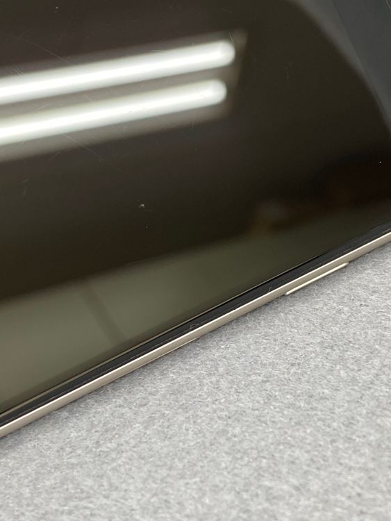 Ķ���ʡ������ǡ�SIM�ե꡼��iPhoneSE�裳���� 128GB���������饤�ȿ�