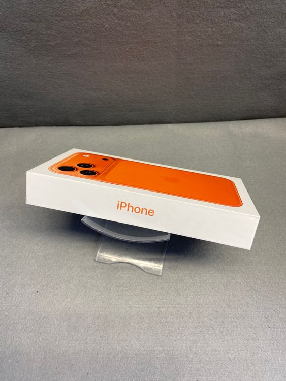 ����̤���� Apple���ȥ��� SIM�ե꡼ iPhone17 Pro Max 512GB