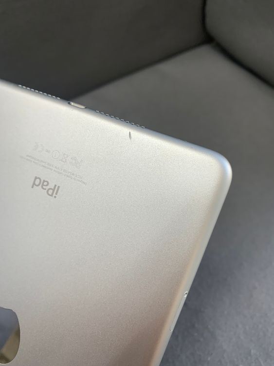 ���� ������ SIM�ե꡼ Cellular�� iPad mini 4 128GB ����С���