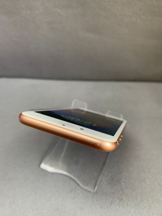 ���� Apple���ȥ��� SIM�ե꡼ iPhone8 64GB ������ɿ�
