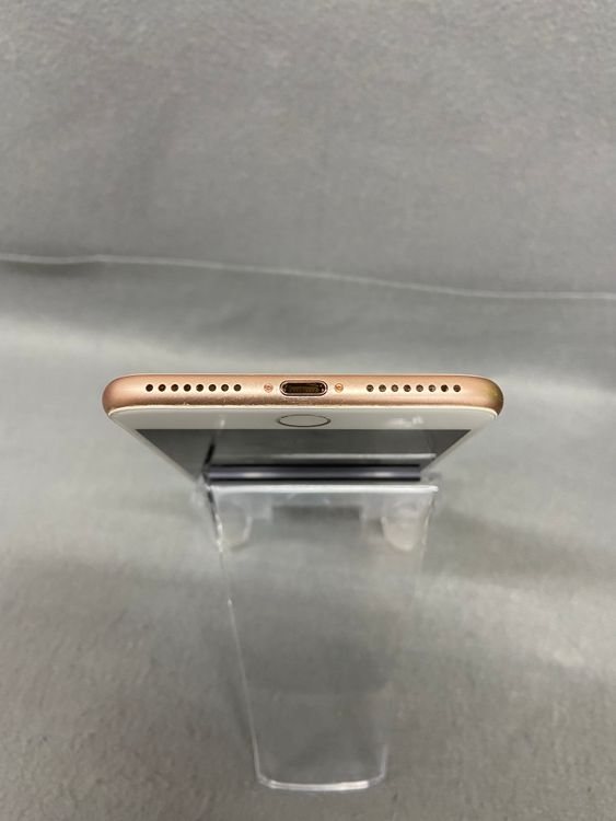 ������ʡ������ǡ�SIM�ե꡼��iPhone8 Plus 64GB ������ɿ�