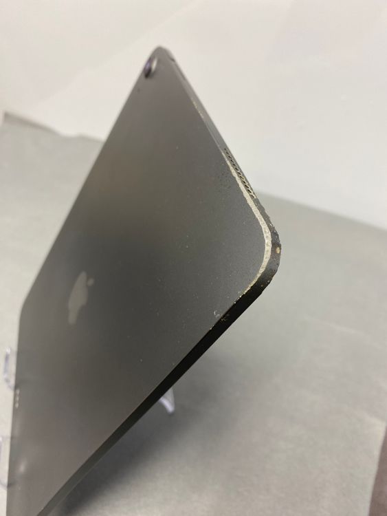 ��š�iPad Air ������塡64GB Wi-Fi�ǡ����ڡ������졼��