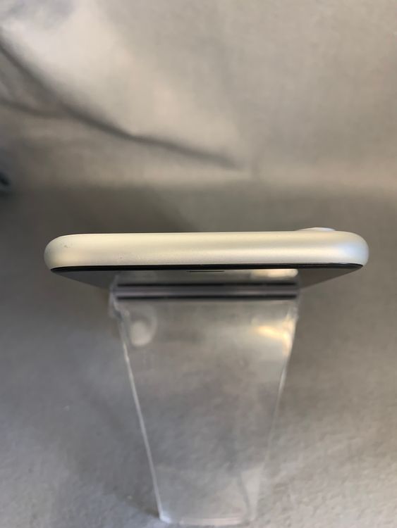 Ķ���ʡ������ǡ�SIM�ե꡼��iPhoneXR 128GB �ۥ磻�ȿ�