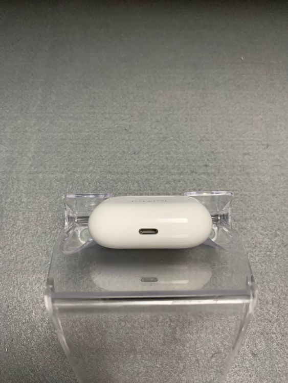  AirPods Pro 1 with MagSafe Charging Case