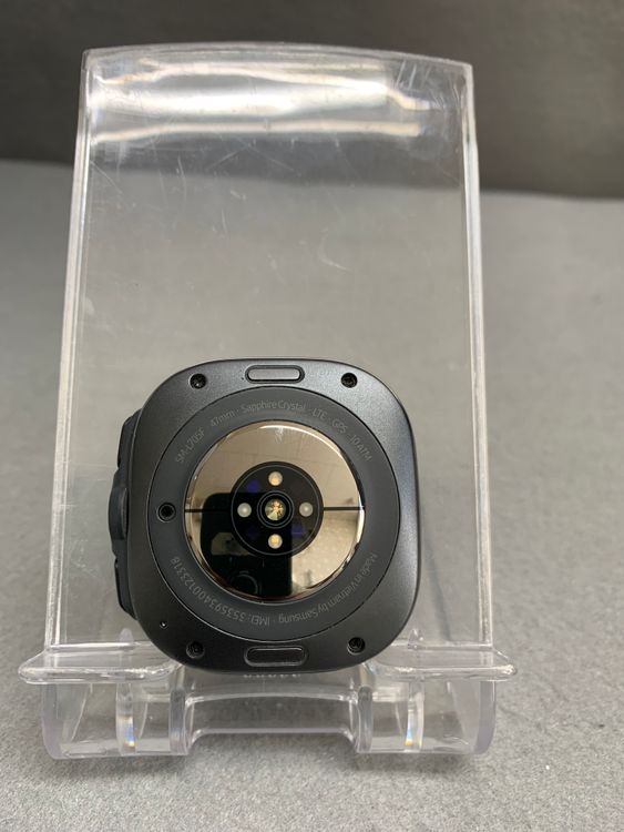 Ķ���� Samsung Galaxy Watch Ultra LTE��ǥ� 47mm