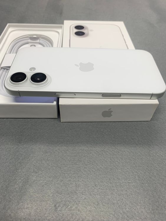 Ķ���ʡ������ǡ�sim�ե꡼��iPhone16 256GB �ۥ磻�ȿ�