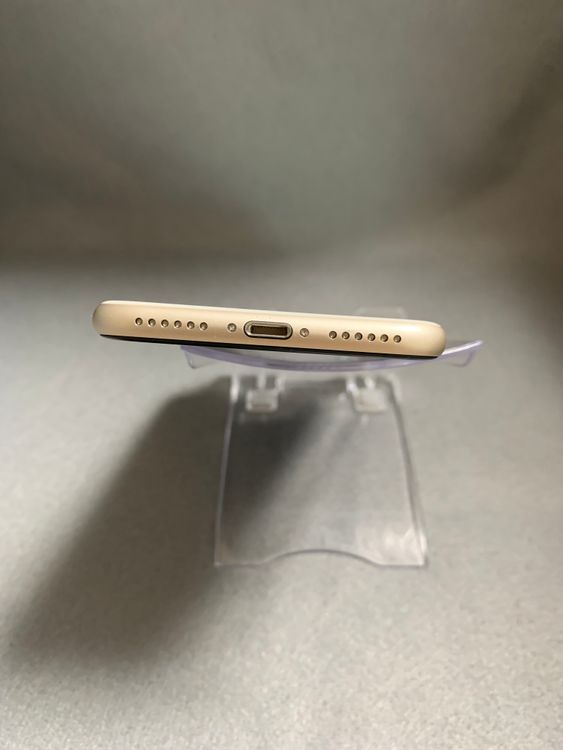 ĶʡApple StoreǡSIMե꡼  iPhoneSE 3 64GB С