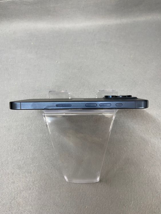 Ķ���ʡ������ǡ�SIM�ե꡼��iPhone15 Pro 128GB  �֥롼�����˥��࿧