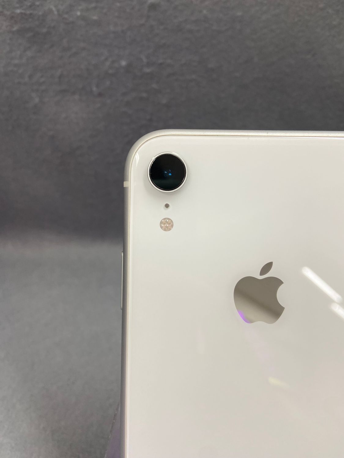 ムスビー｜美品 国内版 SIMフリー iPhoneXR 64GB ホワイト色【iPhone