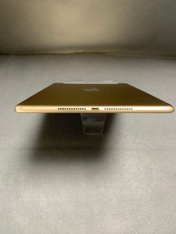 Ķ  SIMե꡼ Cellular iPad 5 32GB ɿ