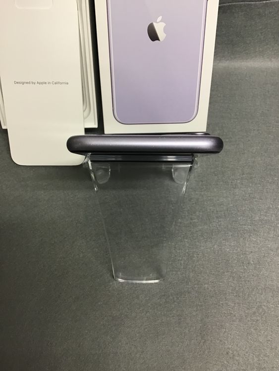 ���� ������ SIM�ե꡼��iPhone11  64GB  �ѡ��ץ뿧