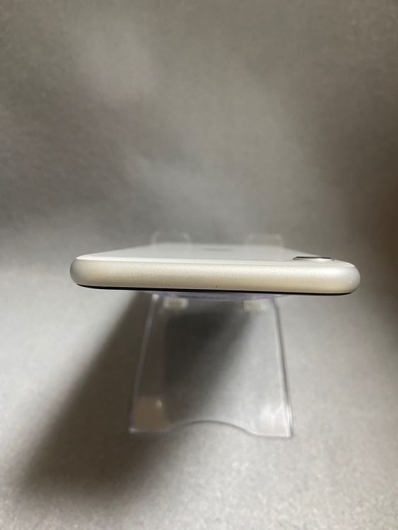 ʡǡSIMե꡼iPhoneSE 2塡128GB ۥ磻ȿ