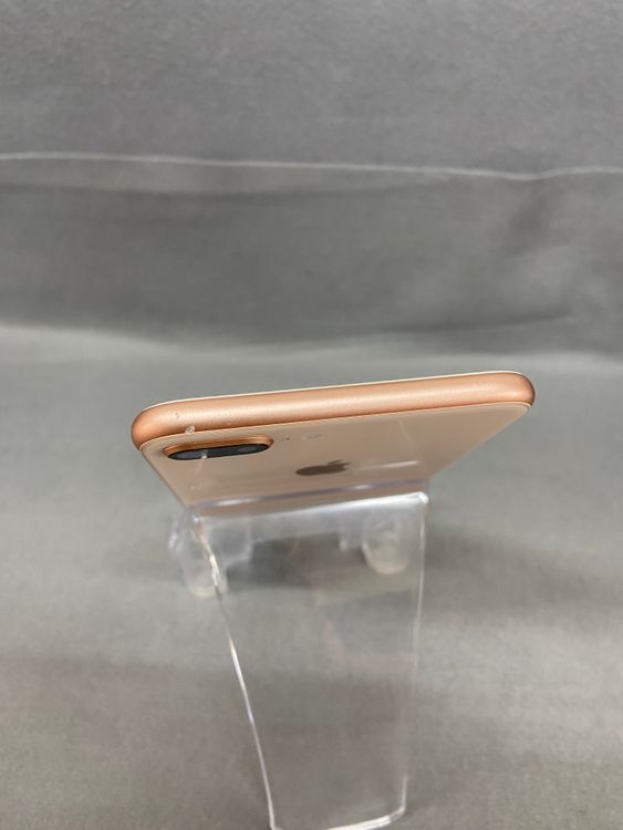 ���ʡ������ǡ�SIM�ե꡼��iPhone8 Plus 64GB ������ɿ�