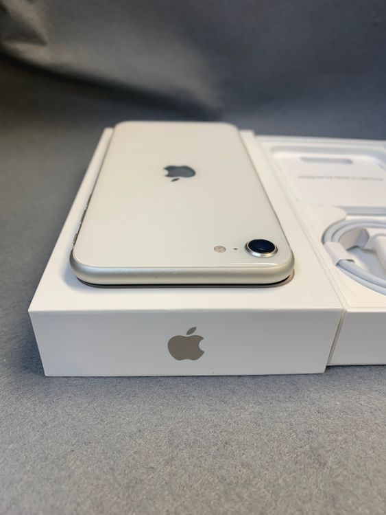 ���ʡ������ǡ�SIM�ե꡼��iPhoneSE �軰���� 64GB �ߥåɥ饤�ȿ�