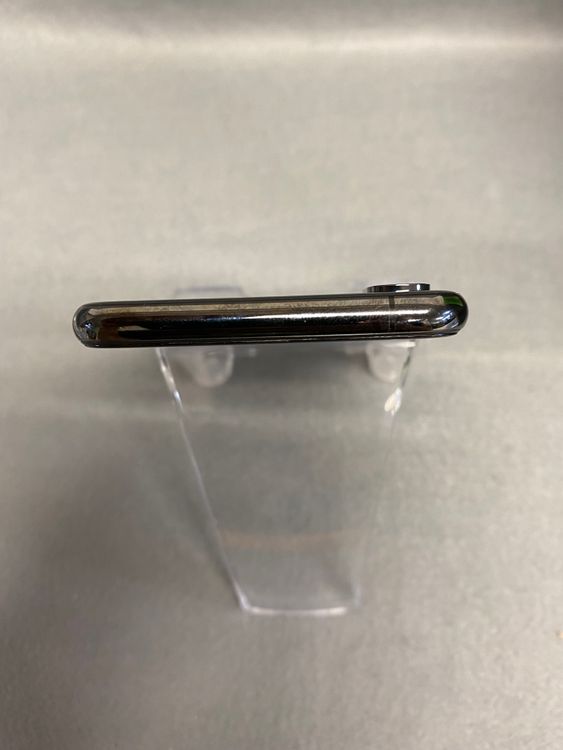 ���ʡ������ǡ�SIM�ե꡼��iPhoneXs 64GB ���ڡ������쥤��