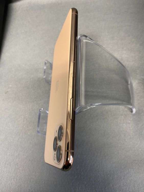 ���ʡ������ǡ�SIM�ե꡼��iPhone11pro max 256GB ������ɿ�