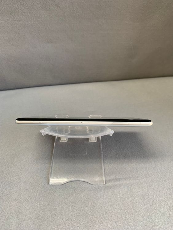 ���� ������ SIM�ե꡼ Xperia XZ3 64GB �ۥ磻�ȥ���С���