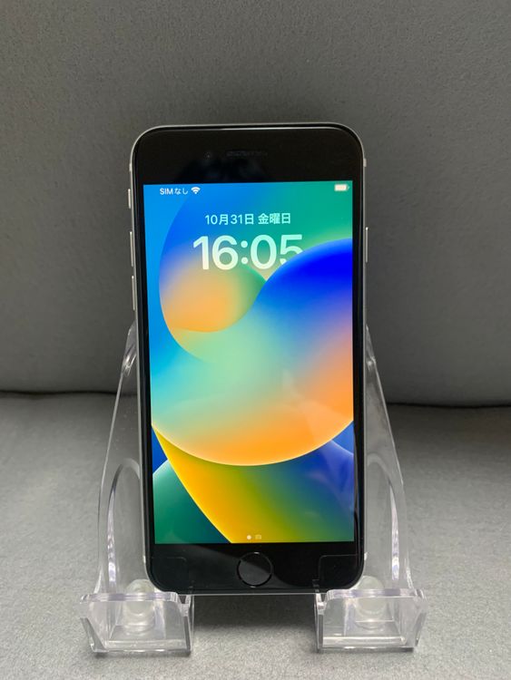 美品 国内版 SIMフリー iPhoneSE 第2世代 64GB ホワイト色