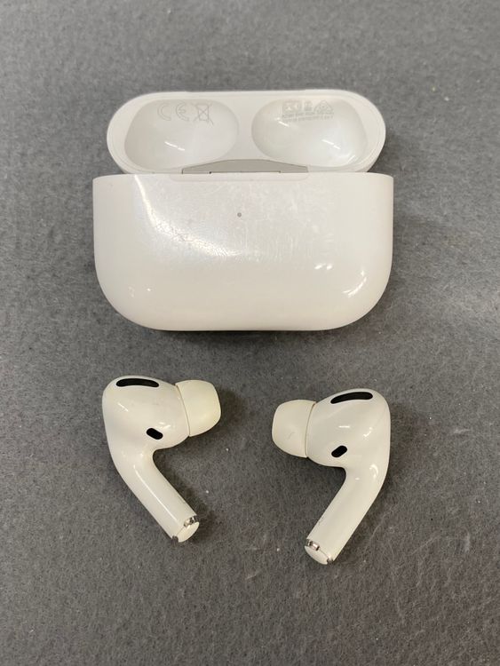 ���ʡ�AirPods Pro ������塡�ۥ磻�ȿ�