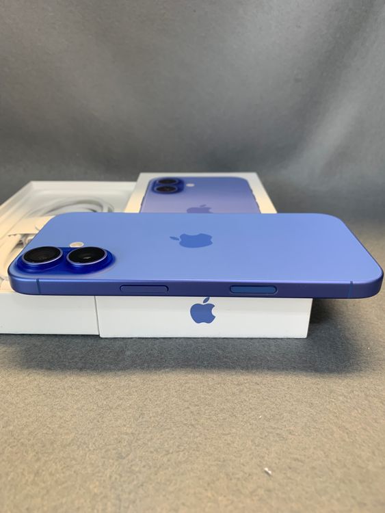 Ķ���ʡ������ǡ�SIM�ե꡼��iPhone16�� 128GB �֥롼��