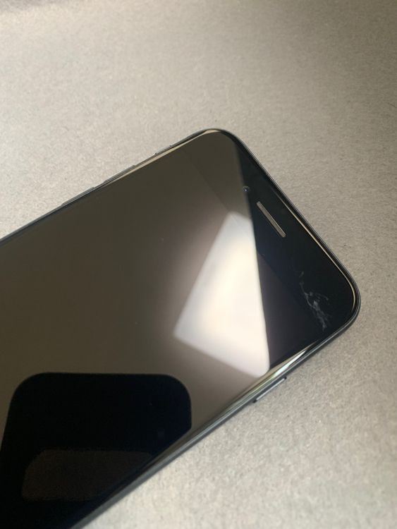   SIMե꡼ iPhoneSE 3 64GB ߥåɥʥȿ