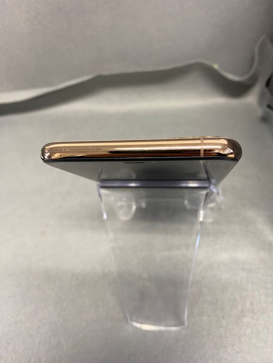 ���ʡ������ǡ�SIM�ե꡼��iPhone11pro max 256GB ������ɿ�