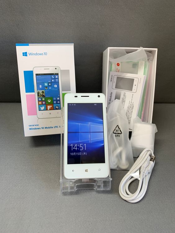 ���� SIM�ե꡼ Windows 10 Mobile LTE 8GB �ۥ磻�ȿ�