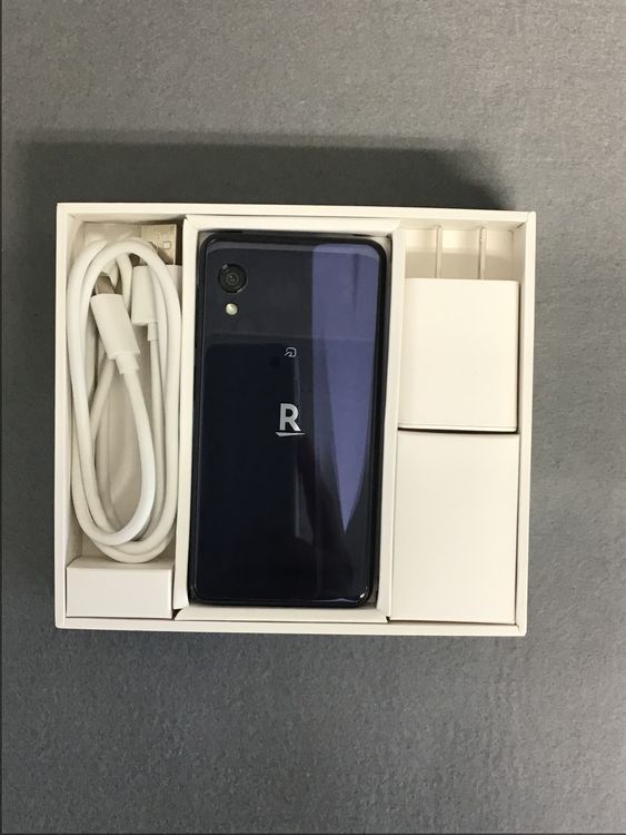 ���� ������ SIM�ե꡼��Rakuten mini  32GB  �ʥ��ȥ֥�å���