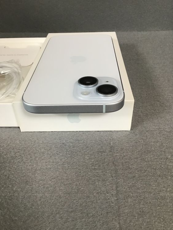 ĶʡAppleȥǡSIMե꡼iPhone15  128GB ֥롼