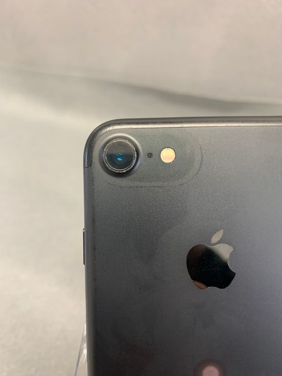 ���ʡ������ǡ�SIM�ե꡼��iPhone����128GB���֥�å���