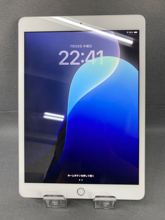 Ķ���� ������ SIM�ե꡼ iPad ��7���� 32GB ����С���